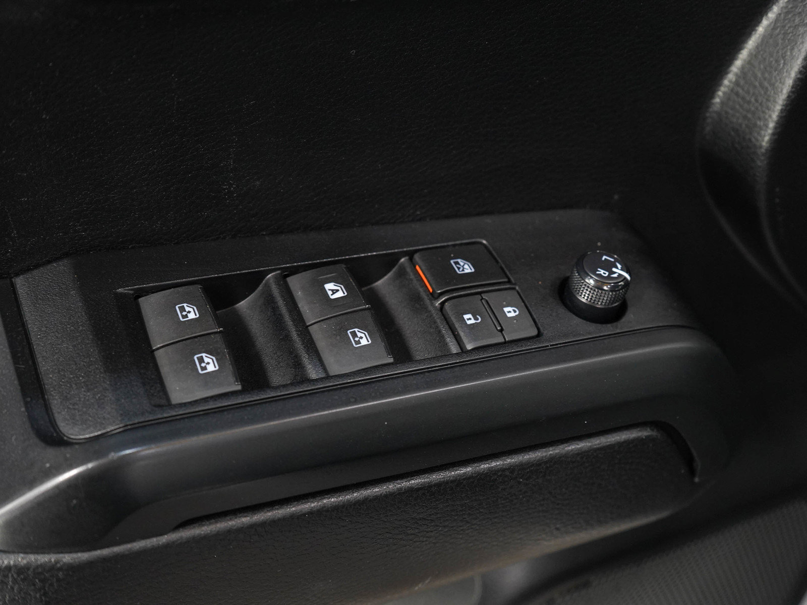Used 2021 Toyota Tacoma SR AWD/4WD image 21