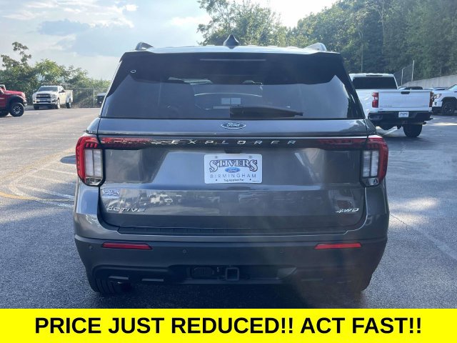 Certified 2026 Ford Explorer Active AWD/4WD image 5