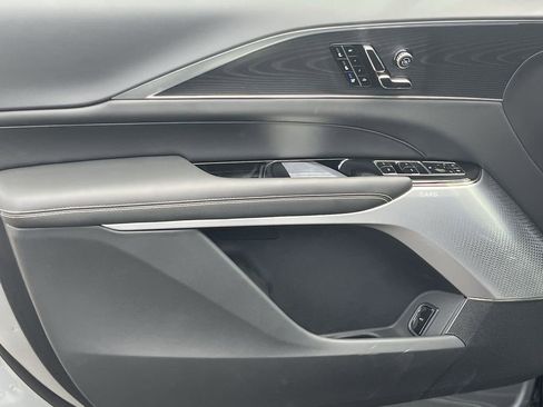 New 2026 Cadillac Lyriq V image 14