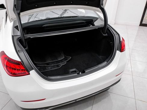 Used 2022 Mercedes-Benz C 300 Sedan image 44