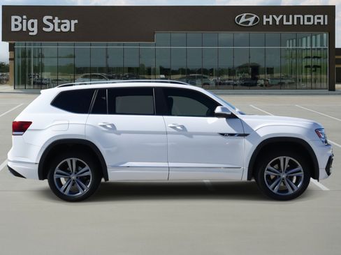 Used 2018 Volkswagen Atlas SE w/ R-Line Package image 5