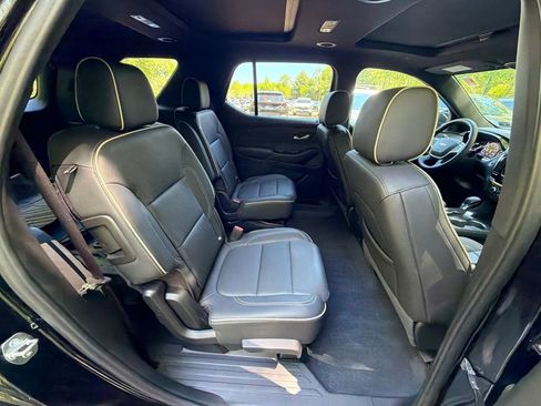 Used 2023 Chevrolet Traverse Premier w/ LPO, Floor Liner Package AWD/4WD image 11