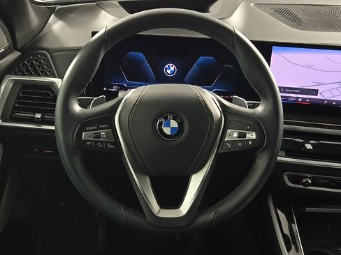 Certified 2024 BMW X5 xDrive40i w/ Premium Package image 17