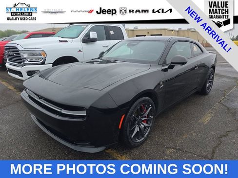 Used 2024 Dodge Charger Daytona Scat Pack w/ Plus Group AWD/4WD image 1