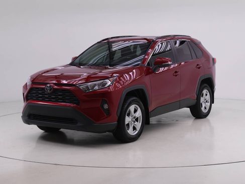 Used 2019 Toyota RAV4 XLE w/ Convenience Package AWD/4WD image 1