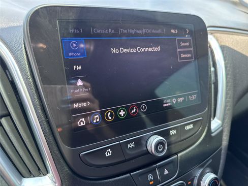 Used 2021 Chevrolet Malibu LT FWD image 27