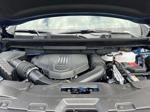 New 2026 GMC Acadia Denali w/ Super Cruise Package FWD image 25