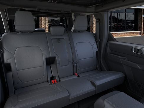 New 2026 Ford Bronco Badlands image 11