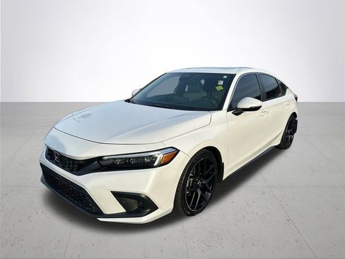 Used 2023 Honda Civic Sport Touring image 2