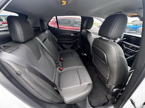 Used 2025 Buick Encore GX Preferred w/ Comfort Package image 10