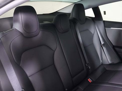 Used 2025 Tesla Model 3 Long Range RWD image 36