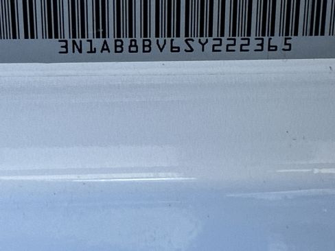 Used 2025 Nissan Sentra S image 31