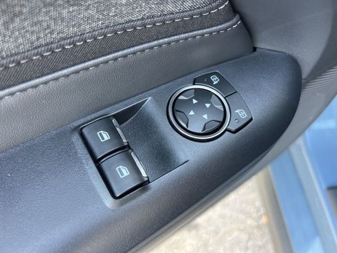 Used 2025 Ford Mustang Coupe image 10