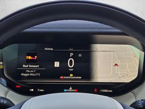 Certified 2025 Land Rover Range Rover SE AWD/4WD image 11