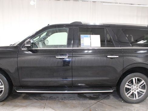 Used 2023 Ford Expedition Max Limited image 6