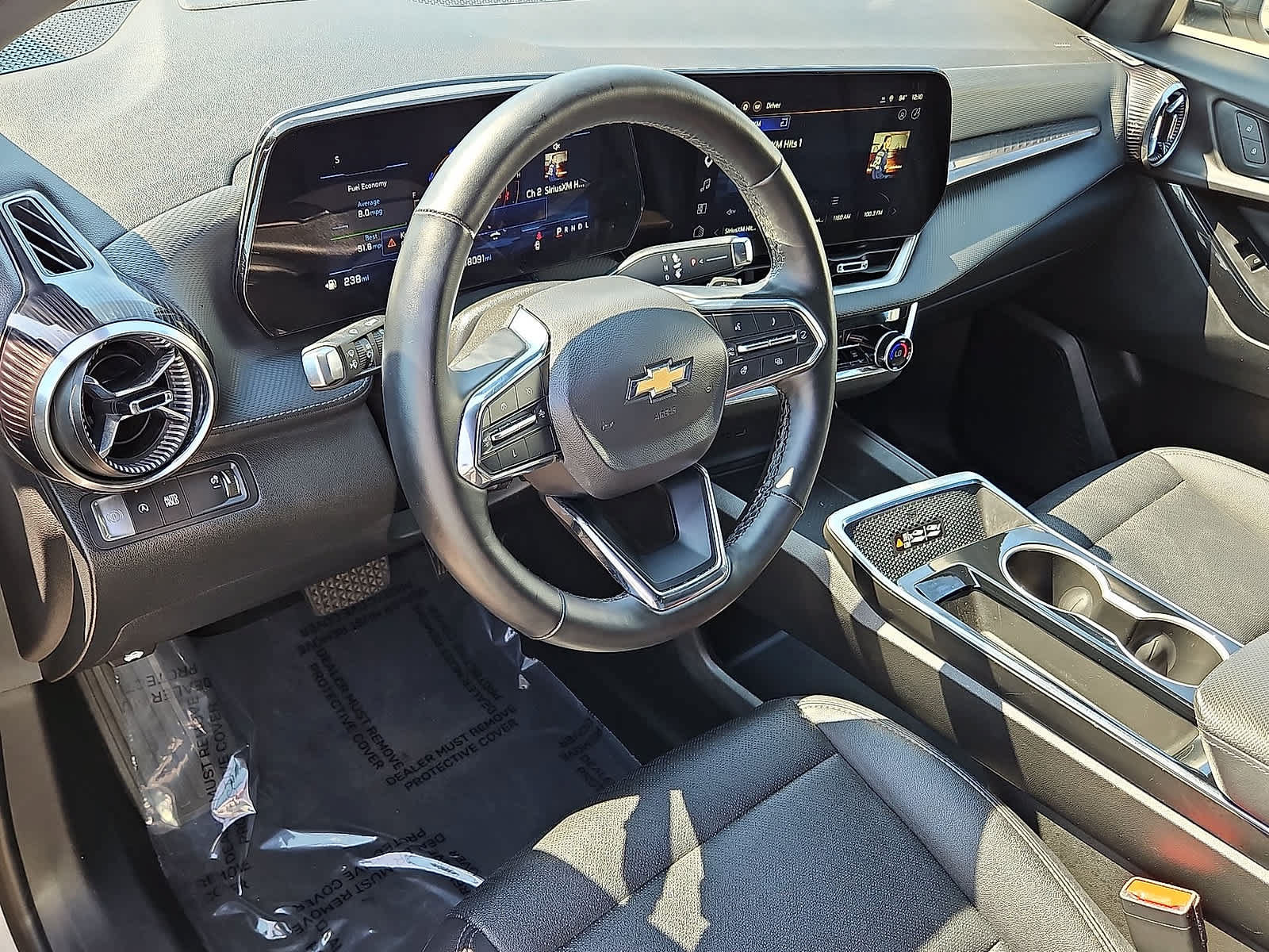 Used 2025 Chevrolet Equinox LT w/ Convenience Package II FWD image 16
