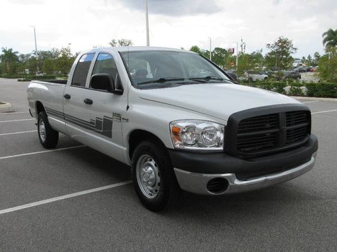 Used 2007 Dodge Ram 2500 Truck ST RWD image 7