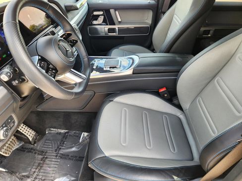 Used 2025 Mercedes-Benz G 580 w/ EQ Technology image 30