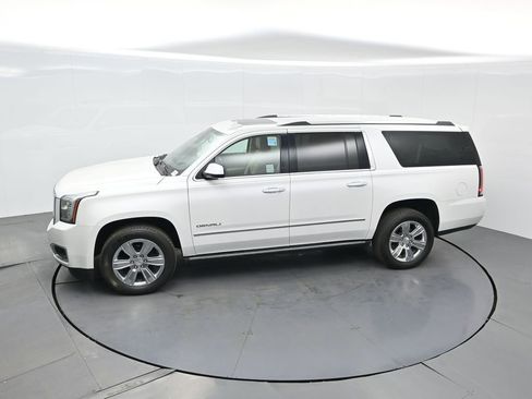 Used 2020 GMC Yukon XL Denali w/ Open Road Package image 59