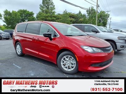 New 2025 Chrysler Voyager LX