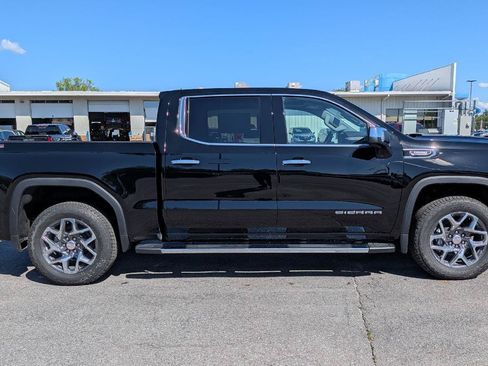 New 2026 GMC Sierra 1500 SLT w/ SLT Premium Package AWD/4WD image 5