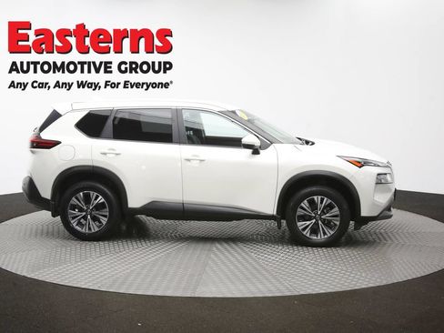 Used 2023 Nissan Rogue SV AWD/4WD image 45