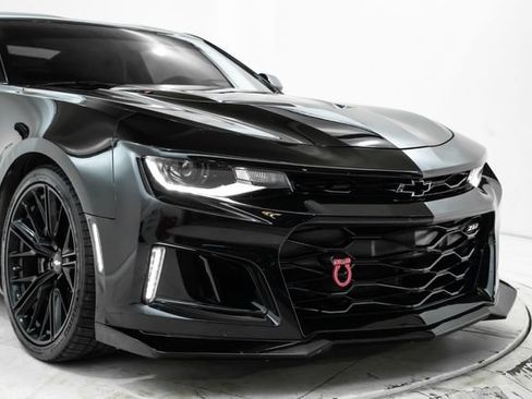 Used 2017 Chevrolet Camaro ZL1 RWD image 14