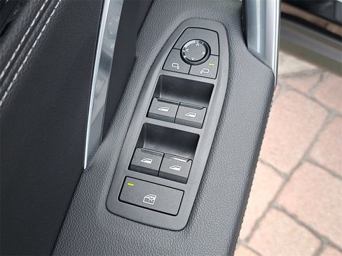 Used 2023 BMW X1 xDrive28i image 21