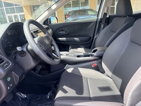 Certified 2022 Honda HR-V LX image 8