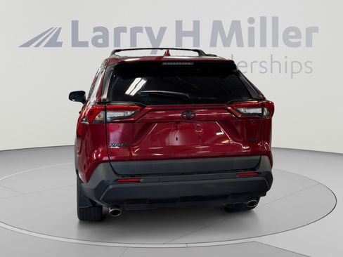 Used 2025 Toyota RAV4 XLE Premium w/ Weather Package FWD image 4