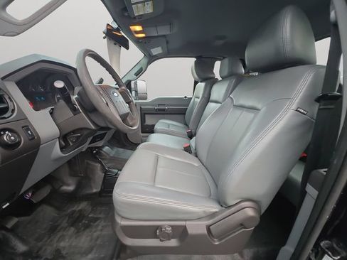Used 2016 Ford F250 XL w/ XL Appearance Package AWD/4WD image 10