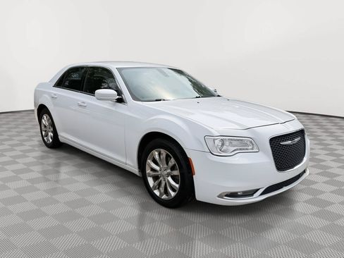 Used 2016 Chrysler 300 Limited w/ Driver Convenience Group AWD/4WD image 7