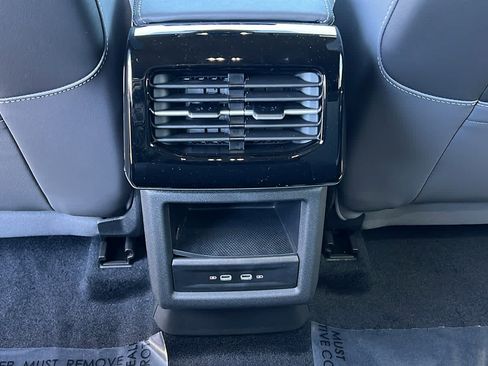 New 2026 Volkswagen ID.4 Pro AWD/4WD image 25