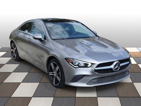 Used 2020 Mercedes-Benz CLA 250 image 3