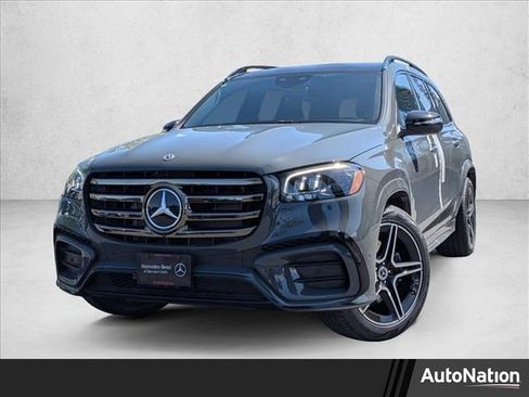 New 2026 Mercedes-Benz GLS 450 4MATIC image 1