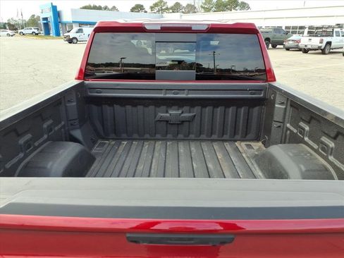 Used 2023 Chevrolet Silverado 1500 LT image 11