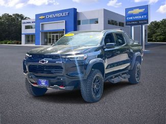 Certified 2025 Chevrolet Colorado ZR2 w/ Midnight Edition AWD/4WD video 2