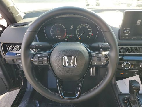 Used 2023 Honda Civic Sport image 23