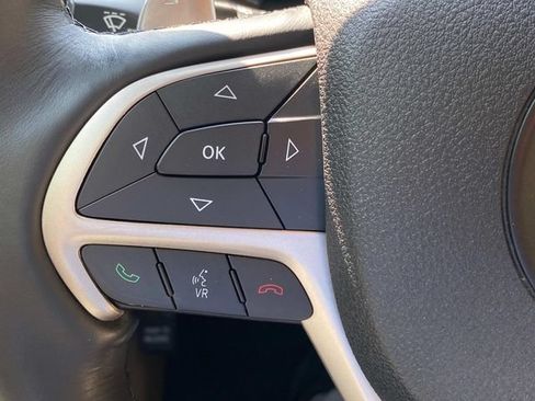 Used 2015 Jeep Grand Cherokee Limited RWD image 18