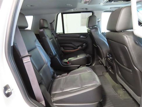 Used 2015 Chevrolet Tahoe LTZ AWD/4WD image 34