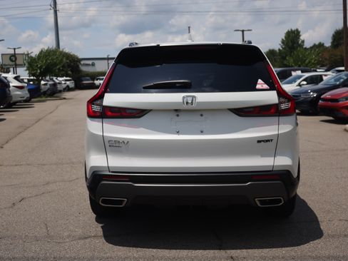 Used 2025 Honda CR-V Sport-L image 3