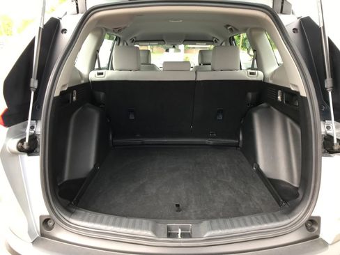 Used 2017 Honda CR-V LX image 7