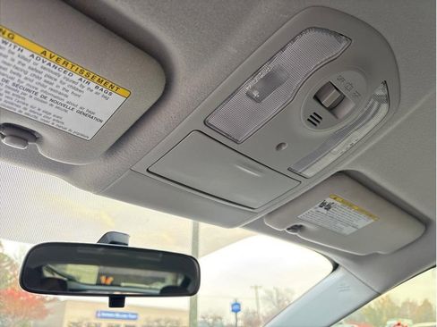 Used 2013 Toyota Prius Three image 20