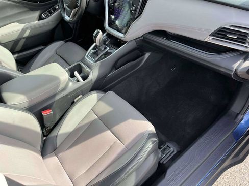 Used 2022 Subaru Outback Limited AWD/4WD image 11