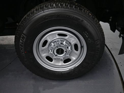 New 2026 Ford F250 XL w/ FX4 Off-Road Package AWD/4WD image 22