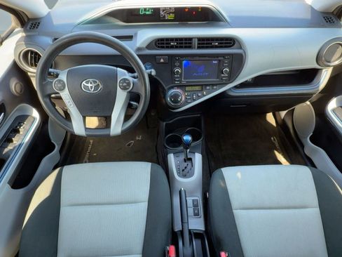 Used 2012 Toyota Prius C Three image 13