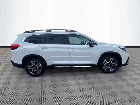 Used 2024 Subaru Ascent Limited w/ Technology Package AWD/4WD image 34