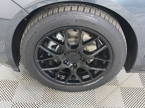 Used 2019 Chevrolet Impala LT FWD image 8