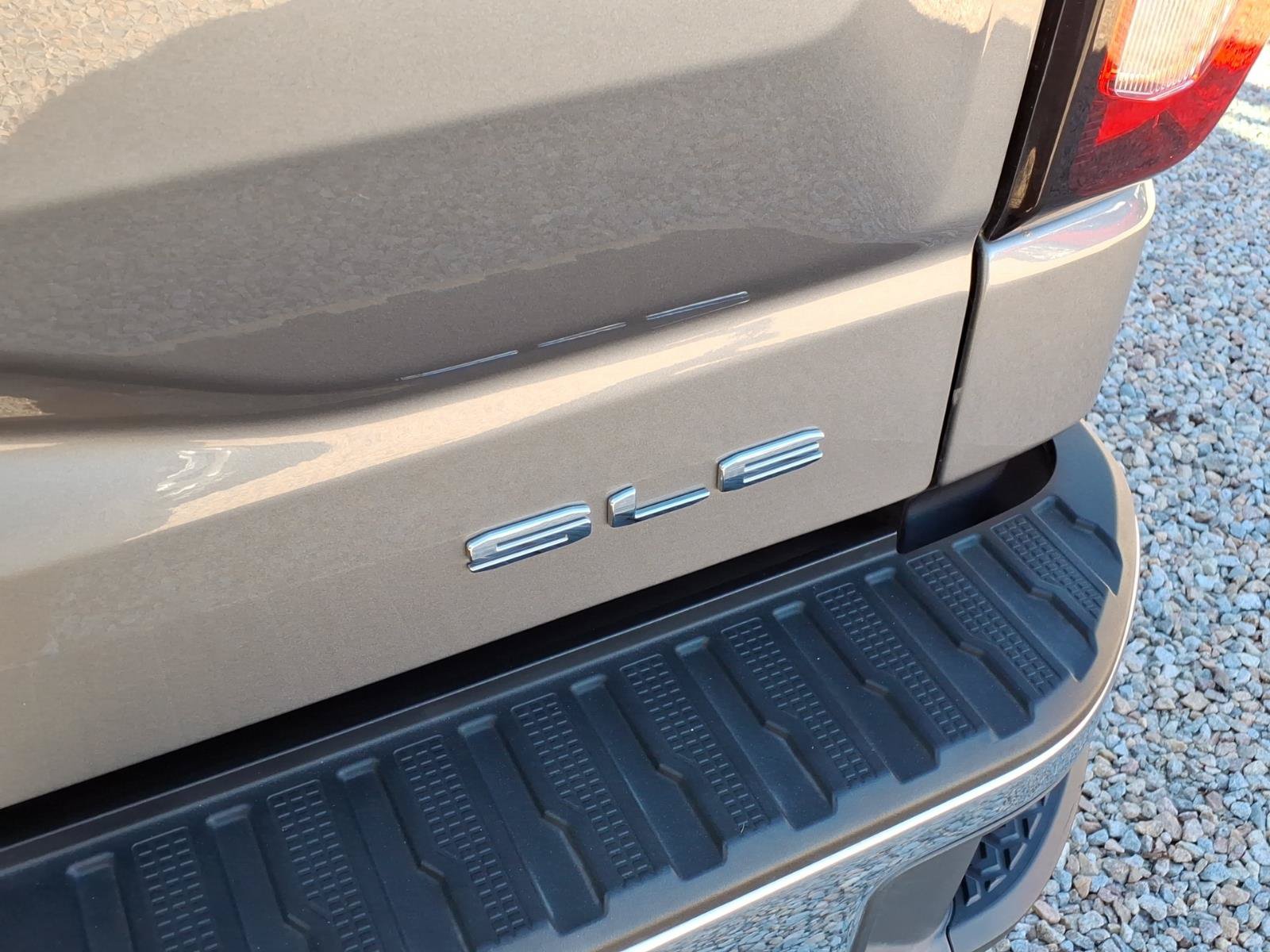 Used 2020 GMC Sierra 1500 SLE w/ SLE Value Package AWD/4WD image 7