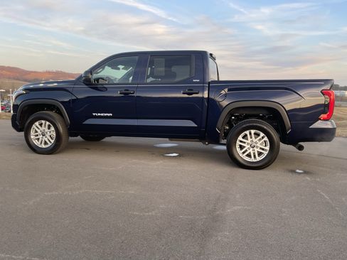 Used 2025 Toyota Tundra SR5 image 7